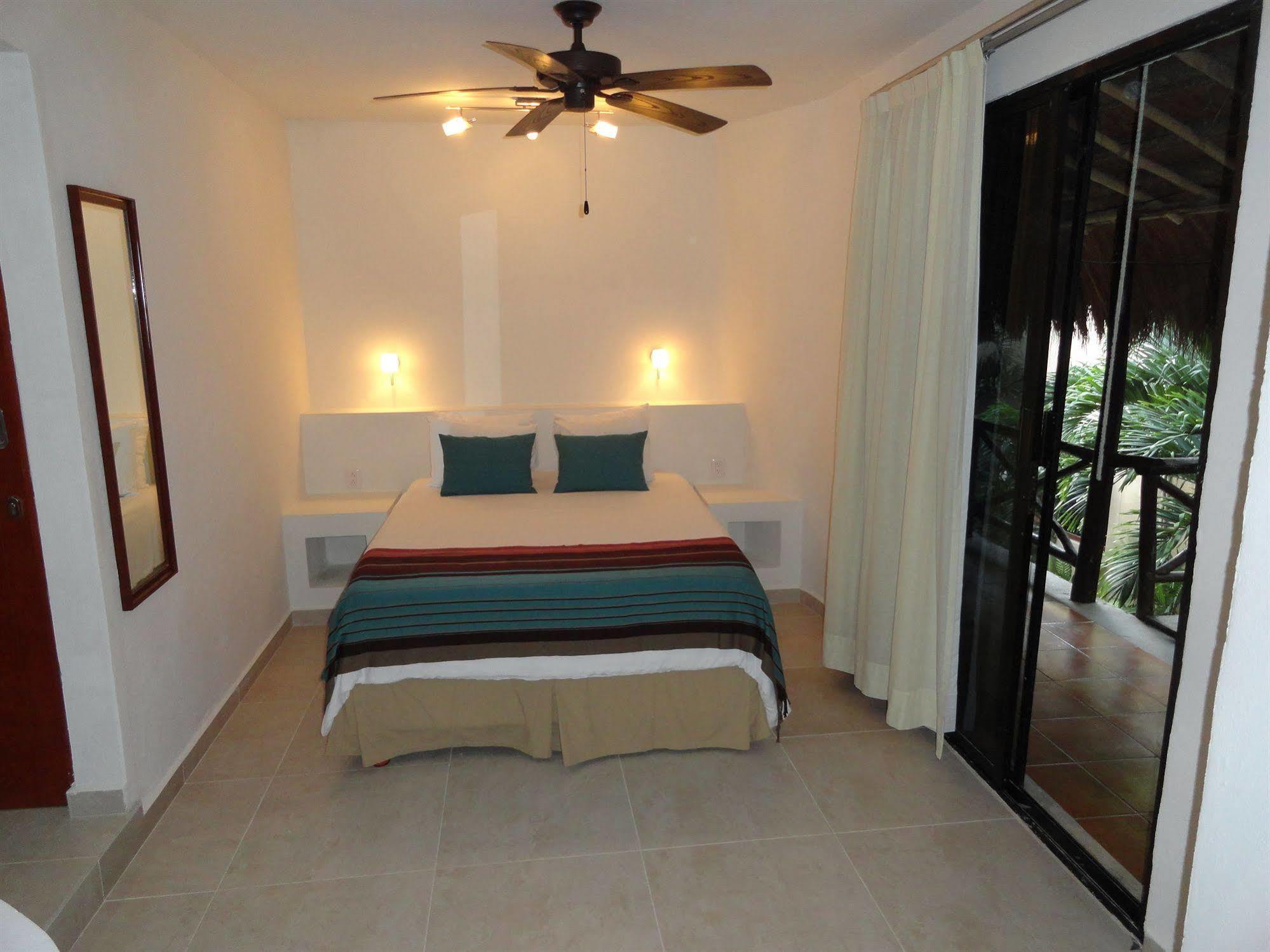 Hotel Club Yebo ปลายาเดลการ์เมน ภายนอก รูปภาพ